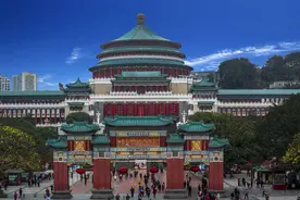 重庆人民大礼堂传奇经典，天才设计师命运多舛，幕后故事让人唏嘘图片