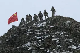 这，就是中国军人的模样图片