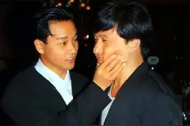 张国荣的故事太多了，我们就先从1993年的《霸王别姬》说起好了。图片