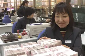 存款总额223万亿，世界第一，人均居民存款出炉，你达标了吗？图片