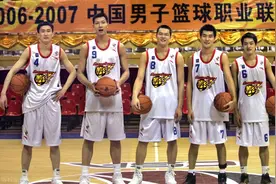 朱芳雨：组合拳一战成名，背叛婚姻娶白富美，在“粤”数载成传奇图片