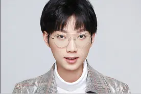 王者荣耀主播人气榜：孤影粉丝牌暴跌五万，剑仙全网第十七名图片