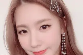 因为恋情曝光，她错失BLACKPINK出道机会，如今依然大势图片