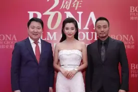 博纳影业副总裁黄巍跳楼，北京再现新冠病例，疫情何时彻底结束？图片