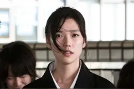 漫威电影的七位亚洲女配角个个美丽，为何《尚气》女主画风突变图片