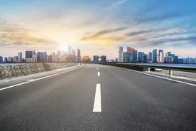 哈尔滨又有11条道路将维修！下个月动工！还有公交线路调整图片