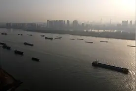 进一步释放效益《长江江苏段船舶定线制规定（2021年）》7月开始实施图片