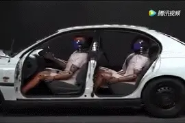 系了安全带还会被罚？赶紧看看，这样不行！图片