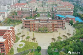 巢湖一中：士品高处立，文风上游争图片
