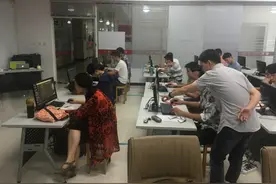为什么说劝人报名IT培训班的人，不是坏就是蠢？图片