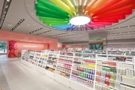 化妆品小样的算盘，把年轻人都盘进去了图片