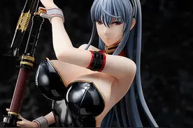 兔女郎装塞贝莉雅·布雷斯《战场女武神》丰满发布图片