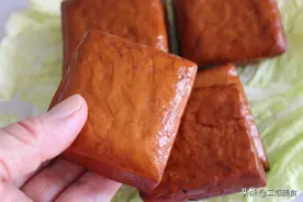 买豆干，这3种豆干不能买，一块钱一斤都别要，摊主自己都不吃图片