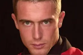 传奇男模Pavel Novotny 疑似现身电商网站，十七年来首次有新消息图片