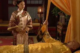 难怪雍正死前极力“扯断”黄带子，你看它是干啥的？甄嬛其实输了图片