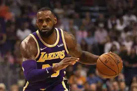 nba六大从未被摆上交易货架巨星：老詹都是自己走，榜首谁敢交易图片