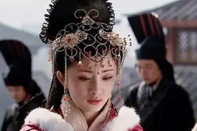 古装女神的弯曲圆环头饰，薛凯琪仙气飘飘，杨幂惊艳众人图片