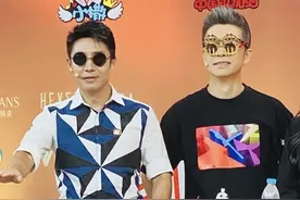 撒贝宁吐槽奥运裁判，还发语音鼓励朱婷，他和运动员同框太有喜感图片