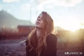 男人好色，女人爱财，这是有道理的！图片