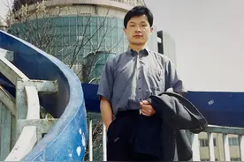 我，从小颠沛流离，现在靠竹编一年还清20年的房贷，过上稳定生活图片