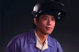 中国第一焊工，专焊卫星导弹！拒绝外国8倍年薪称：祖国需要我图片