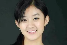 跑龙套7年，没稳定收入，农村父母为何不催赵丽颖回老家谋生？图片