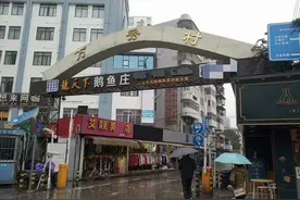 走进广西南宁最大城中村万秀村，多少人的青春都在这里度过了图片