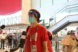 去意已决？郎平赛后流泪表示三个没想到！已经推荐新教练图片