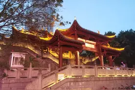 成都市区，夜幕下的九眼桥是不是很迷人图片