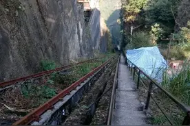 广东大峡谷天梯1398级台阶，80层楼高，再也不去了，腿现在还发抖图片