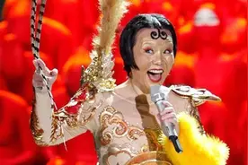 怒怼王菲，揭露自己假唱，让全网“忐忑”的龚琳娜到底有何底气？图片
