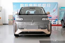 大空间快充代步车，便宜很好养，续航401公里，实拍欧拉白猫图片