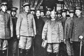 3000娃娃兵追击4万大军，北洋军阀混战多扯淡？堪比非洲黑叔叔图片