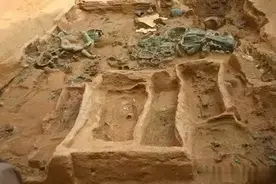 湖北发现春秋战国时期墓葬，出土六辆豪华座驾，墓主身份成谜图片