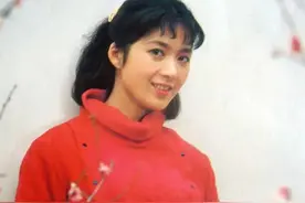 挂历女神龚雪旧照被扒，曾为80年代第一美女，因流氓案远渡重洋图片