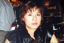 知名女模特，"借钱"享奢靡生活，4年借了17亿，最终被判死刑图片