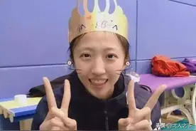 作为中国女排顶级球员，“小蚂蚁”丁霞的年薪有多少呢？图片
