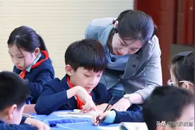 省教学能手徐丹丹：规则让世界更美好——绘本阅读主题班会教学设计《图书馆狮子》图片