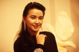 一代玉女情人胡慧中，和林青霞王不见王，与黑帮老大谱写爱情传奇图片