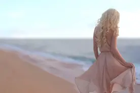 曾经：我希望是爱你一万年图片