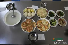 部队里一天三顿吃这么好？太怀念了图片