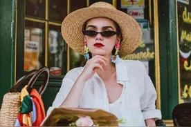 胸大的女人，穿白衬衫要牢记这3“点”，不然廉价显很俗气图片