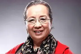 容嬷嬷年轻时照片曝光，被称为中国宋慧乔，网友：太美了图片