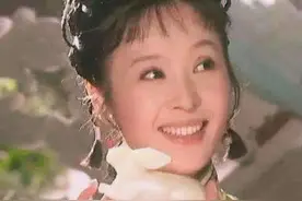 《康熙王朝》有种男人看着完美，实则渣的悄无声息图片