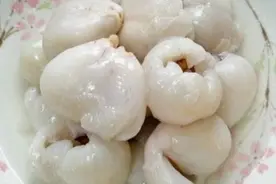 自己在家就可以做出清甜美味的荔枝罐头，以后在也不用出去买了图片