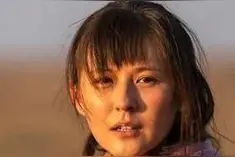 《山海情》热依扎，她哺乳期的演技，扯下了多少女演员的遮羞布图片