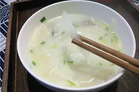 春天，孩子长身体，多给孩子熬这汤，营养又补钙，常喝身体好图片