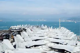 美军航母编队进入香港 美媒强调：没有中国批准真是不行！视频封面