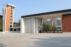 作为一个曾经的复读生，写给“高四”家长和学生的一封信图片