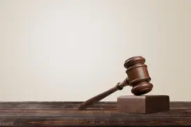 原副行长被“双开”不到一周 农行四川分行大客户部总经理落马图片